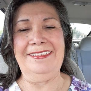 Meet your Posher, Amalia